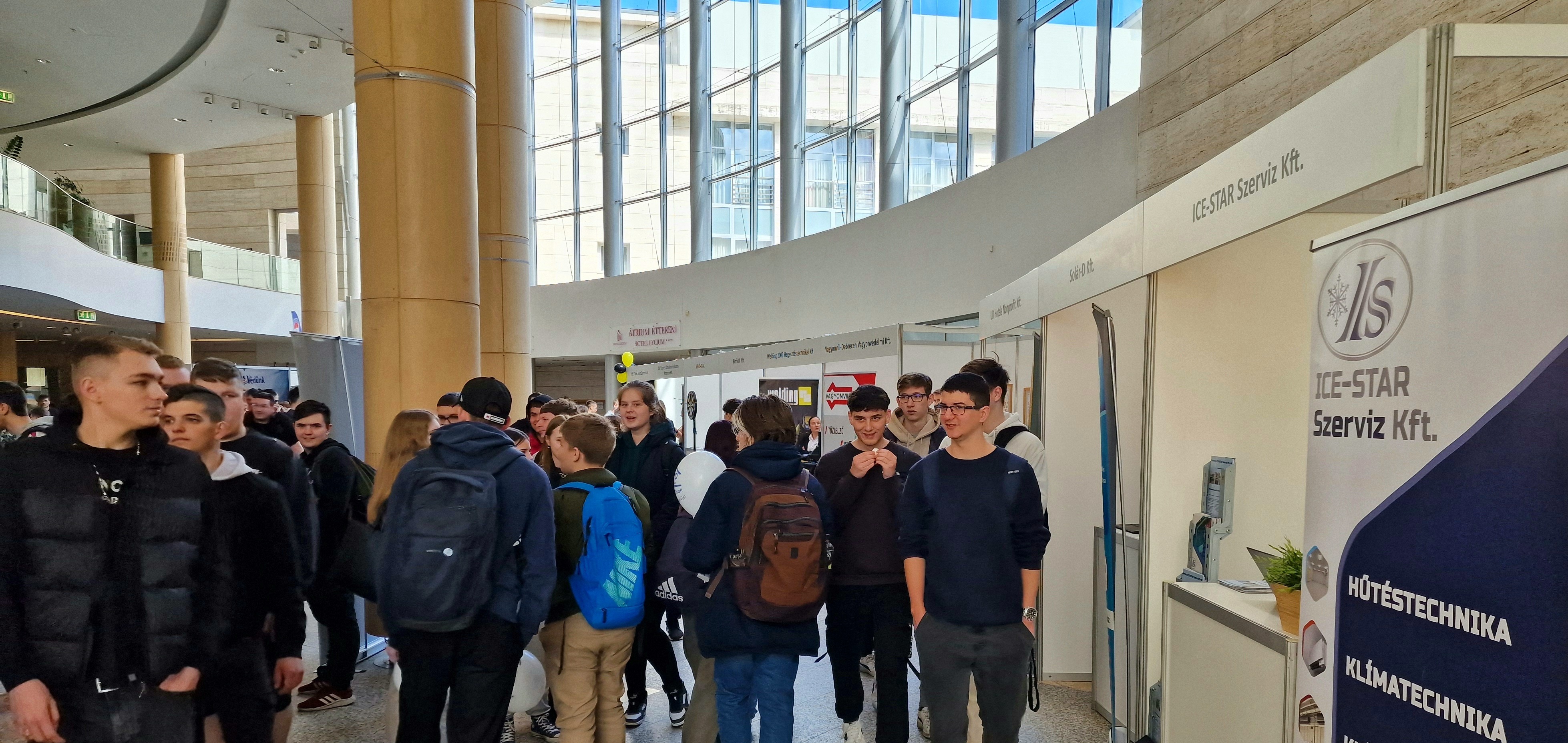 ICE-STAR Szerviz Kft. kiállítóként a Jövőkép Expo és állásbörzén